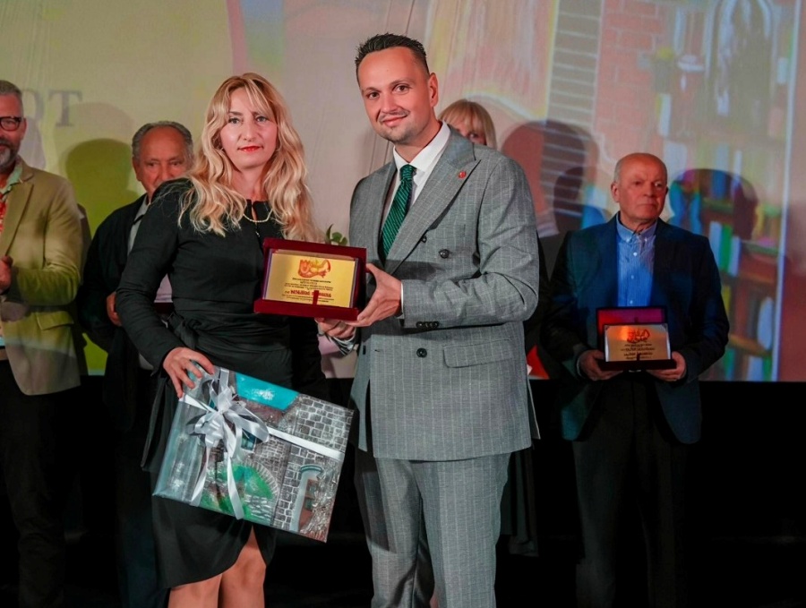 Natalija Lekovska iz Tupljaka nagrađena u rodnoj Makedoniji za očuvanje kulture i identiteta