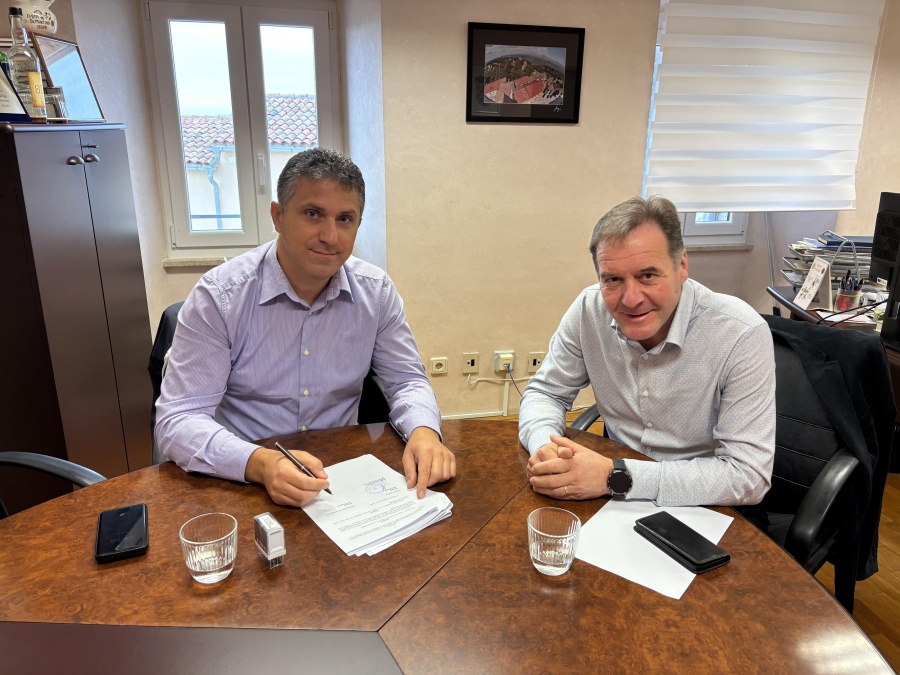 Denis Draguzet Tehnoline i Dean Močinić načelnik Općine Pićan