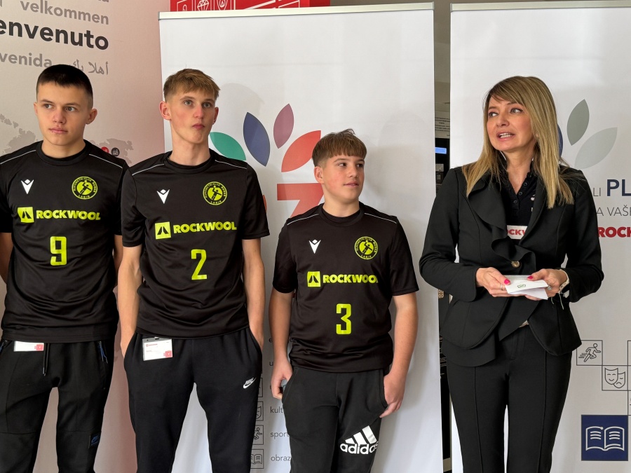 Rockwool i Labinska &scaron;kola rukometa