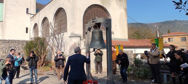 Alma Mater Dolorosa Alma Mater Dolorosa