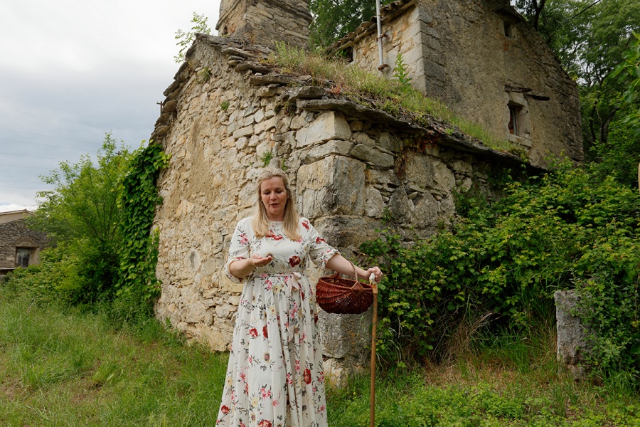 Eleonora Surian Popov