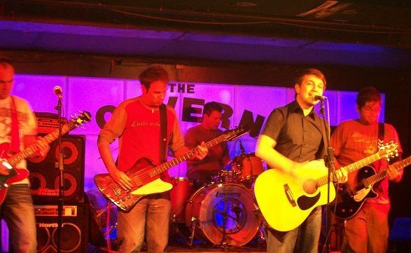 The Orange Strips - nastup u The Cavern Clubu 2006. godine