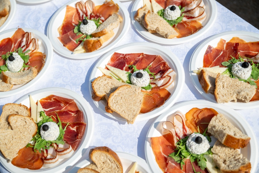 Vinska &scaron;etnja Svetom Nedeljom 2026