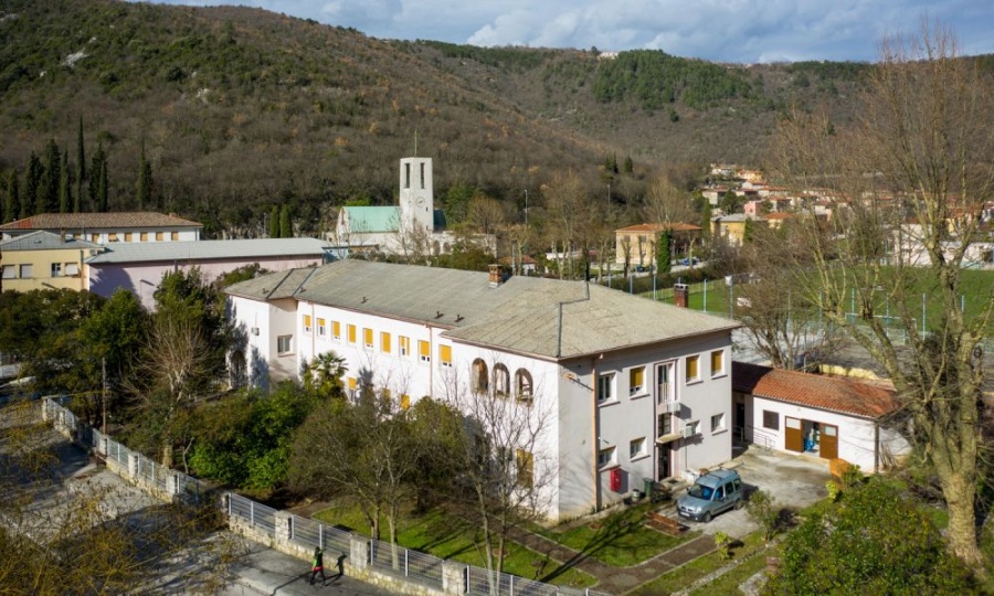 Zapošljavanje u domovima za starije osobe: do 5.000 eura bonusa i osiguran smještaj