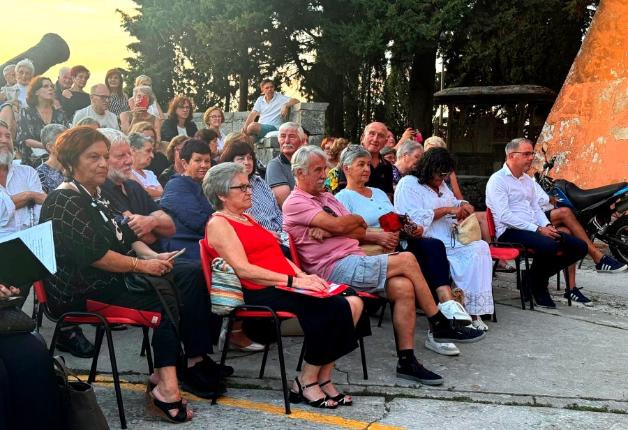 Ćakulode na Turjone okupile 24 pjesnika i pjesnikinja Labinštine, Istre i Kvarnera